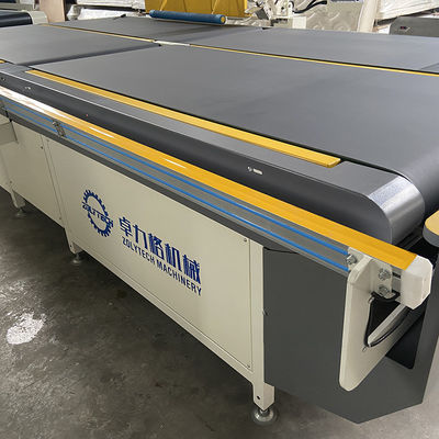 Μηχανή 50500mm πάχος 1400-2300rpm ακρών ταινιών στρωμάτων 3.37KW Commputerized ραψίματος